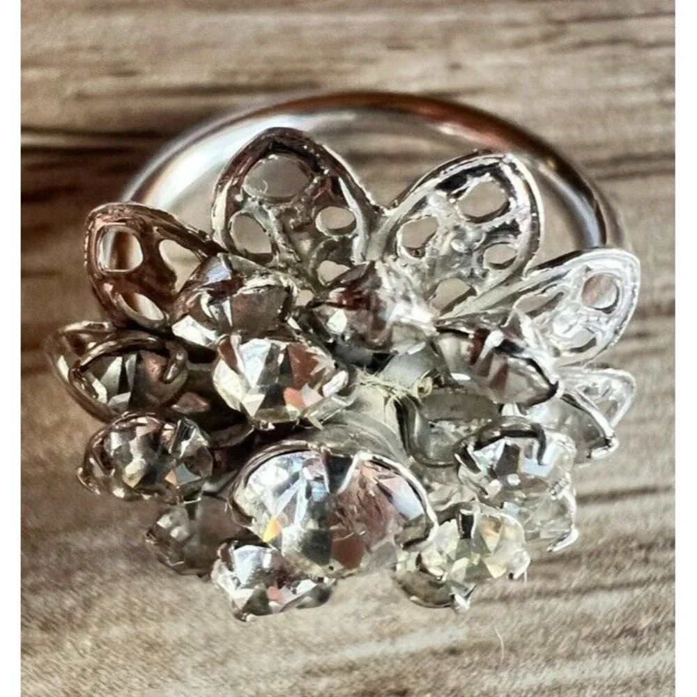 Vintage Sarah‎ Coventry Adjustable Silver Tone Rhinestone Cluster Ring 1960s MCM